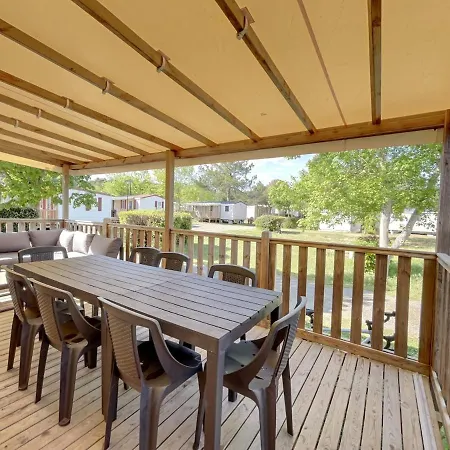 Holiday home Mobilhome Le Nid Douillet Mimizan-Plage